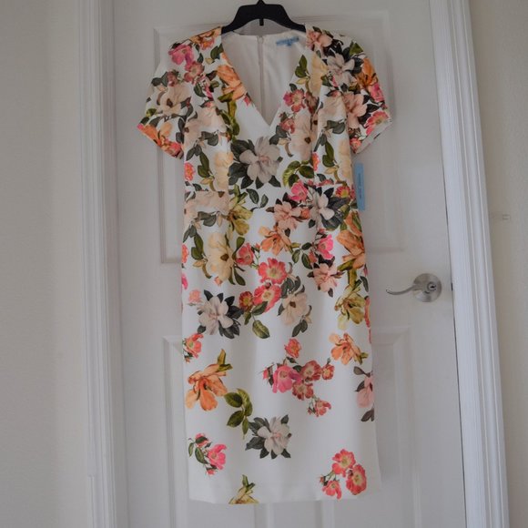 ANTONIO MELANI Dresses & Skirts - Antonio Melani Tania Crepe Dress Size 10